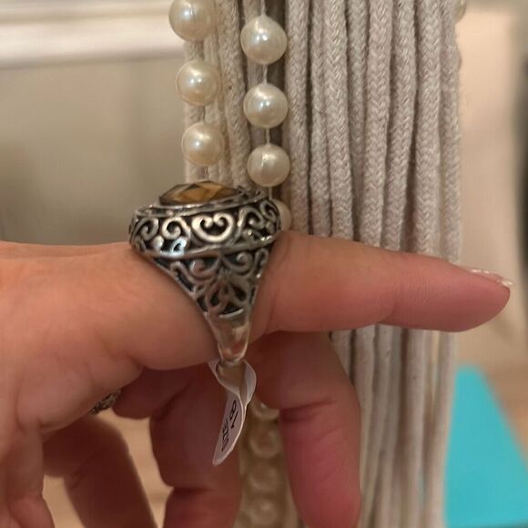 NWT gorgeous costume ring silver mite 9 (18) - Picture 2 of 6